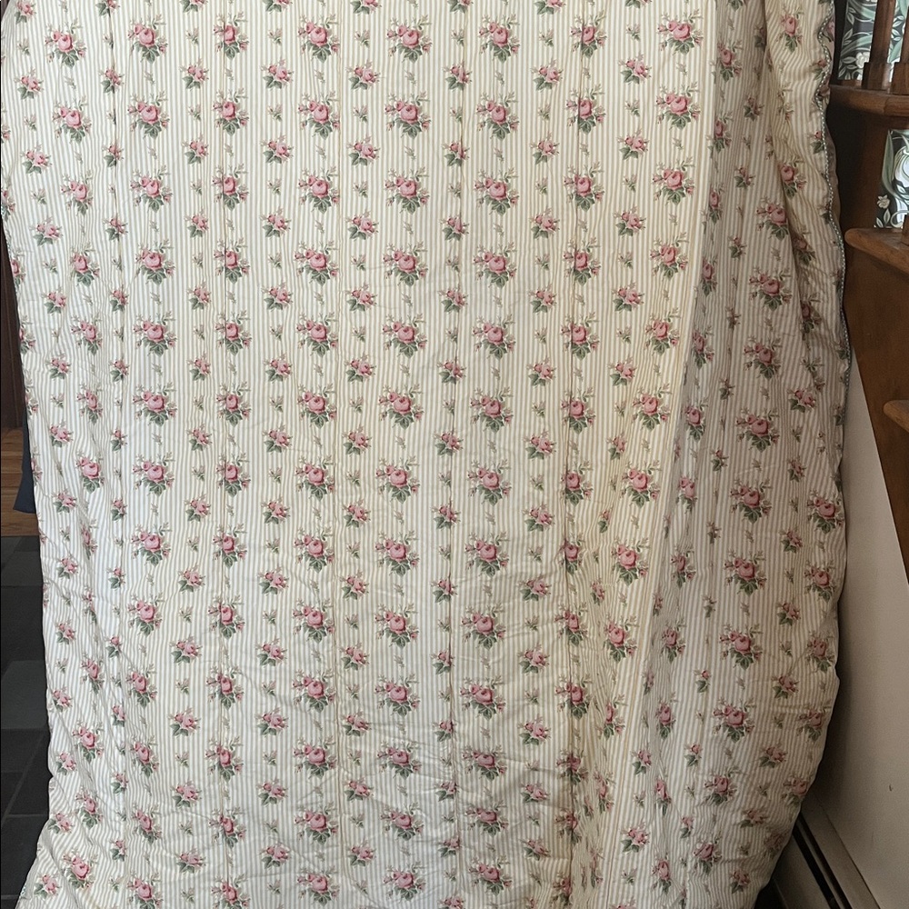 Two Ralph Lauren comforters for Mamoo ⭐️⭐️ - Picture 8 of 9